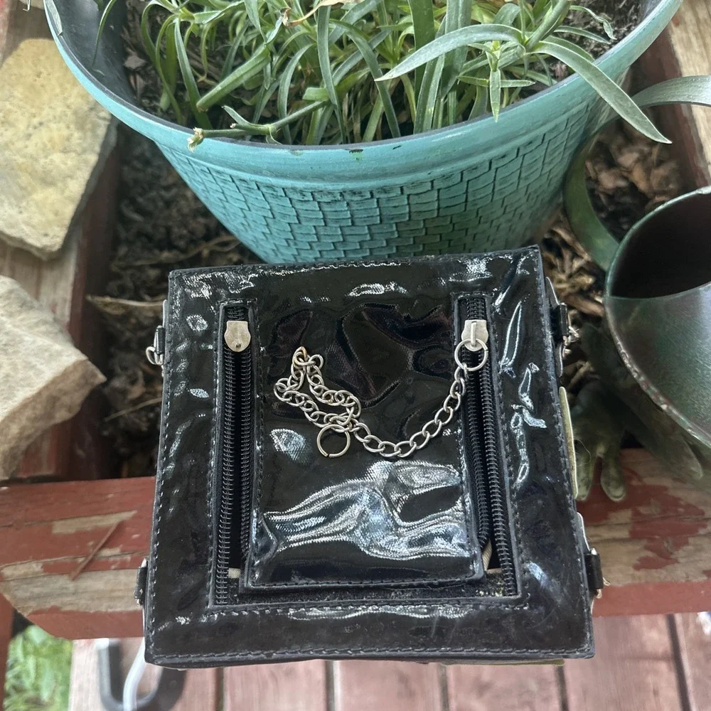QZUnique brand 